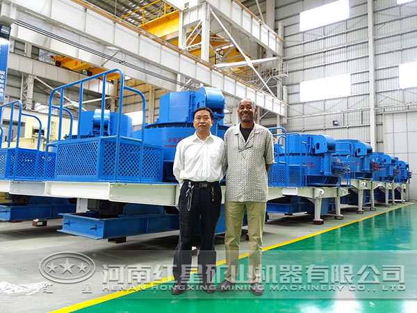 制砂機(jī)購(gòu)買客戶 制砂機(jī)購(gòu)買客戶