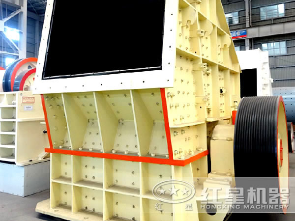 大型反擊式破碎機 大型反擊式破碎機