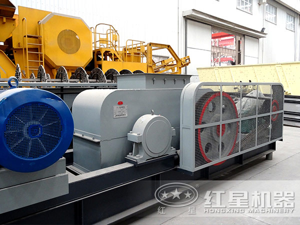 齒輥式破碎機(jī) 齒輥式破碎機(jī)