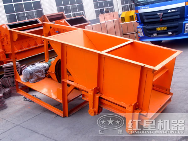 槽式給料機(jī)設(shè)備 槽式給料機(jī)設(shè)備