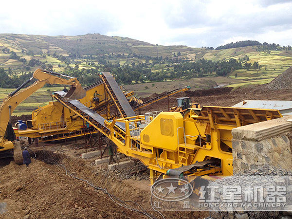 紅星流動(dòng)式石料粉碎機(jī) 紅星流動(dòng)式石料粉碎機(jī)