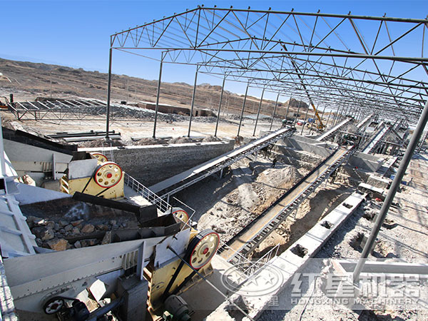 1300tph鄂式破碎機生產現場 1300tph鄂式破碎機生產現場