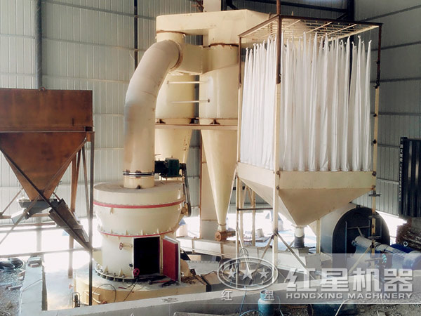 磨粉機作業現場 磨粉機作業現場