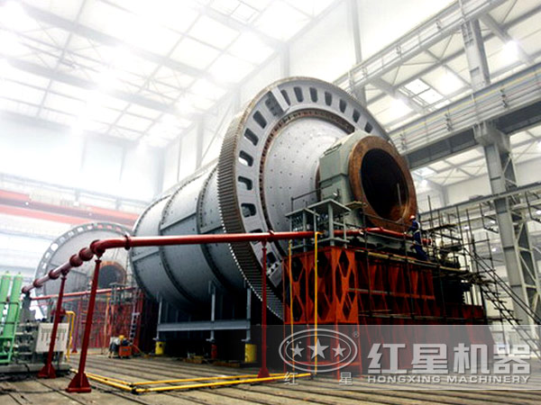 球磨機作業現場 球磨機作業現場