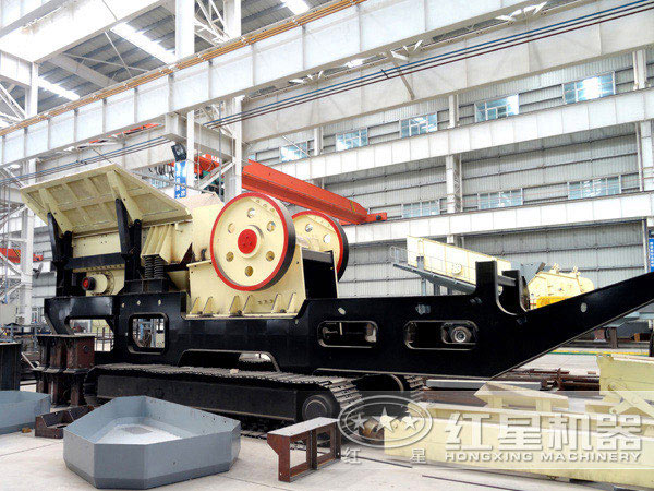 履帶式移動(dòng)破碎站生產(chǎn)車間 履帶式移動(dòng)破碎站生產(chǎn)車間