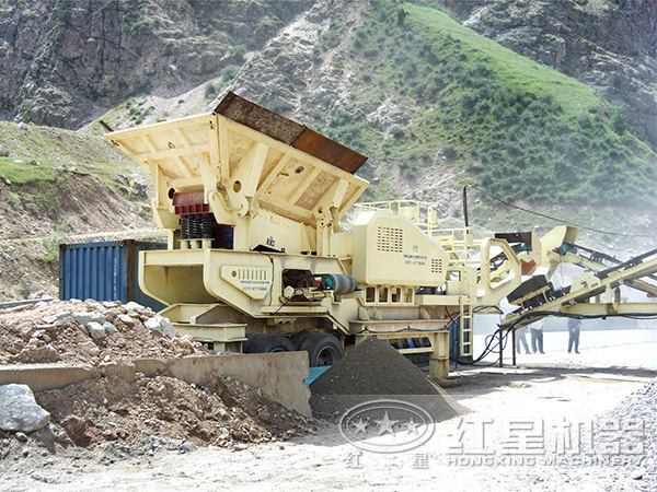 移動碎石機(jī)生產(chǎn)線