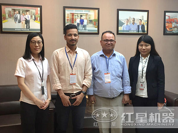 來廠咨詢、訂購(gòu)設(shè)備的客戶