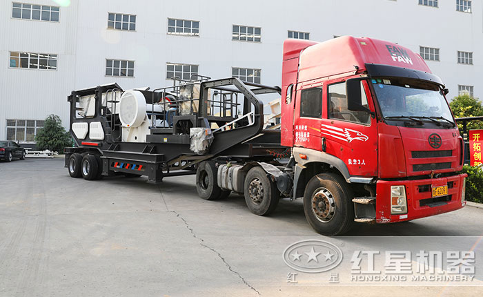 移動式破碎機發貨現場 移動式破碎機發貨現場