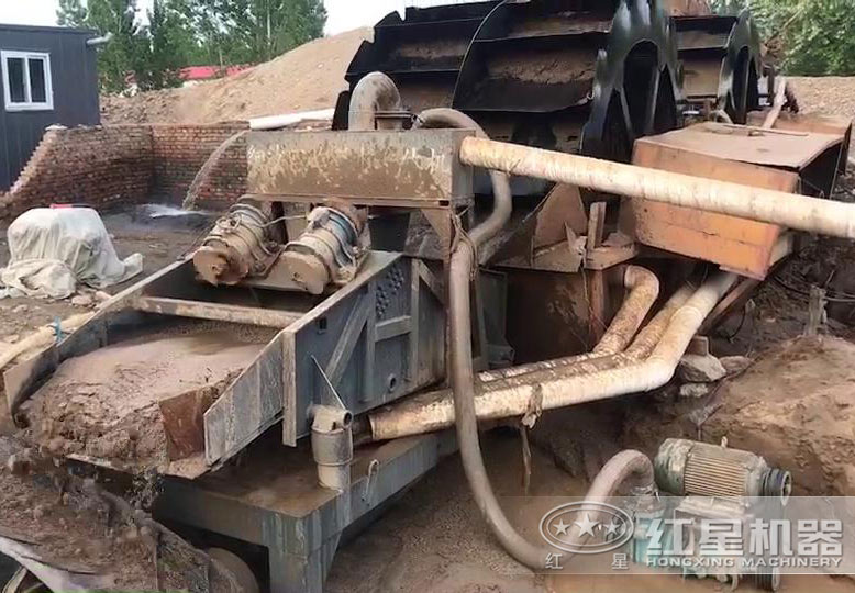 洗砂現場 洗砂現場