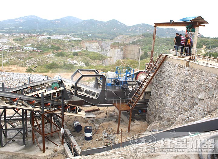 移動顎破碎石現場 移動顎破碎石現場