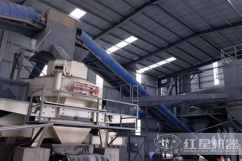 時產(chǎn)100噸左右的石子整形機(jī)客戶現(xiàn)場 時產(chǎn)100噸左右的石子整形機(jī)客戶現(xiàn)場